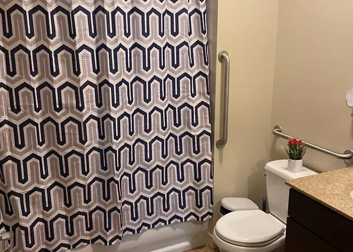 Luxury At The Point Easy Access To And From Downtown 24-7 Parking * Pittsburgh